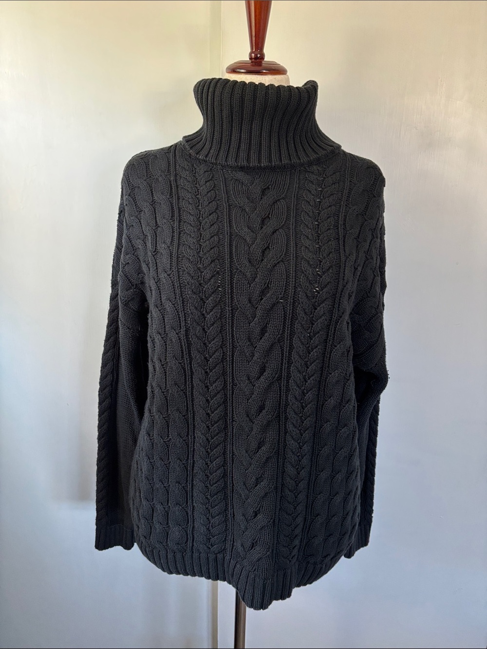 GAP Black Cable-Knit Turtleneck Sweater - Women